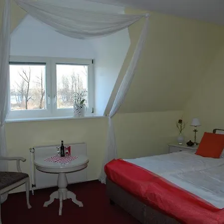 Alago Am 4* Cambs