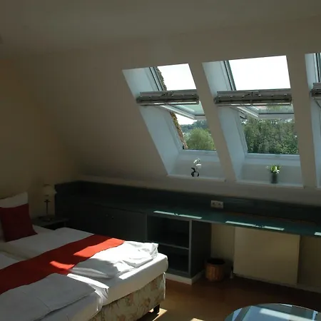 Alago Am Hotel 4*