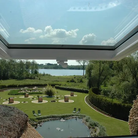 Alago Am 4* Cambs
